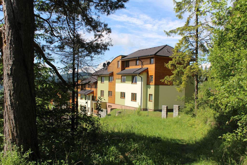 Pine Wood Apartment Vysné Ruzbachy Exterior foto