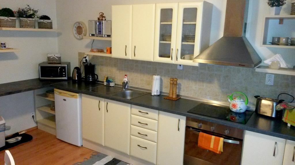 Pine Wood Apartment Vysné Ruzbachy Exterior foto